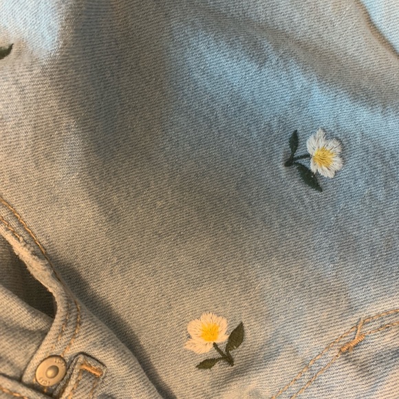 LOFT HIGH RISE FRAYED CUT OFF DENIM SHORTS 17” WAIST - Picture 8 of 9